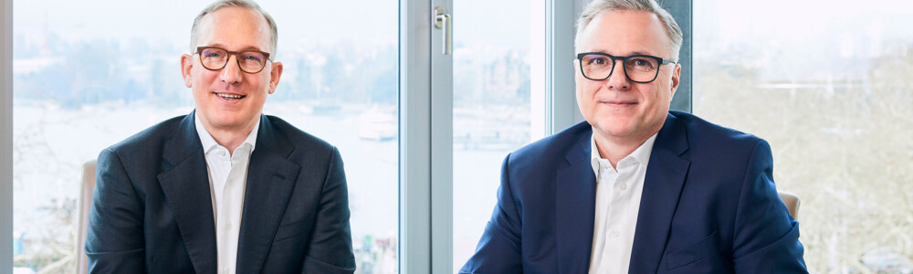 Increasing surgical procedure volumes, robust product cycles and promising innovations will propel the medtech & services sector forward in 2025 – despite the geopolitical rumblings and new tariff-related risks. Why structural trends will still set the course for medtech, much more so than short-lived headlines. An update from Marcel Fritsch and Stefan Blum, Portfolio Managers of the Bellevue Medtech & Services Fund. 